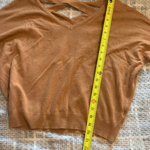 crisscross back brown long sleeve - Picture 5 of 8
